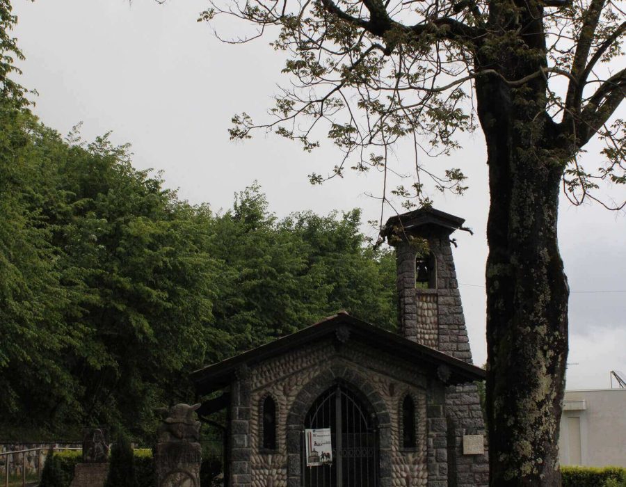 una-caccia-al-tesoro-tra-lago-e-borgo-a-ranzanico